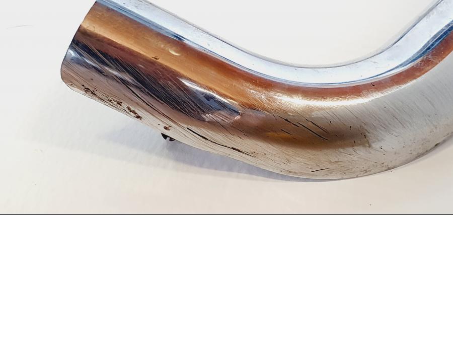 Höger sida på Värmeskydd från en H-D Sportster 1200 XL1200C -1998 motorcykel.