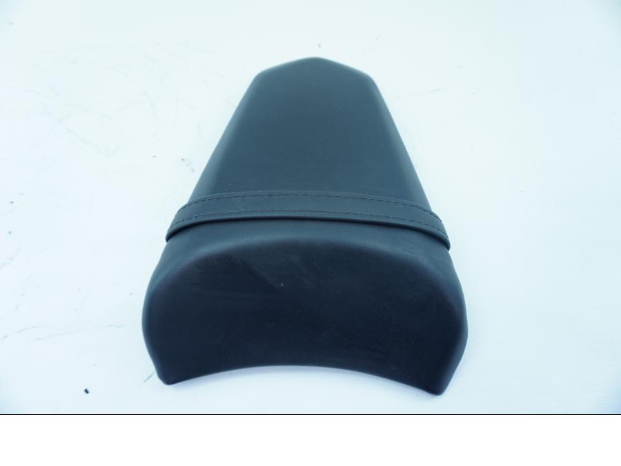 Framsidan på Sadel från en Kawasaki Ninja 650 -2018 motorcykel.