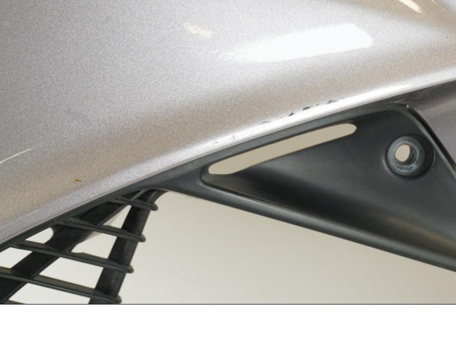 Extrabild1 på Sidkåpa från en Honda ST 1300 -2002 motorcykel.