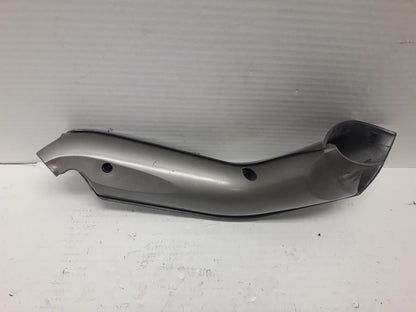 Höger sida på Styrkåpa från en BMW K 1200 LT -2006 motorcykel.