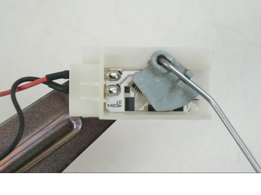 Extrabild3 på Bensinpump insprut från en Kawasaki ER-6F -2016 motorcykel.