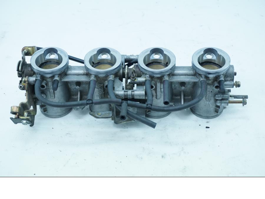 Höger sida på Spjällhus från en Kawasaki ZX-6R -2004 motorcykel.