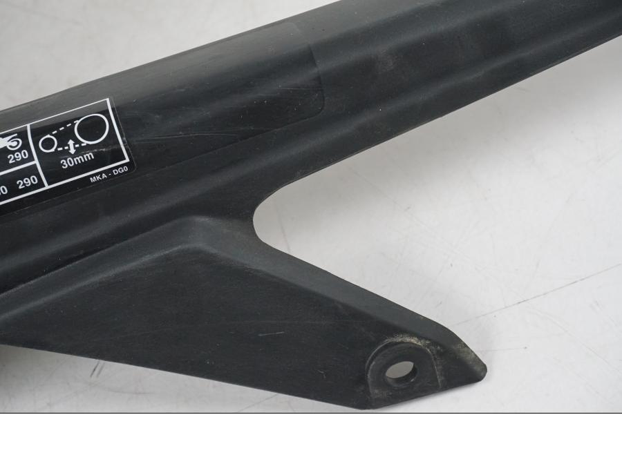 Höger sida på Svingskärm från en Honda CB 650 F Hornet -2017 motorcykel.