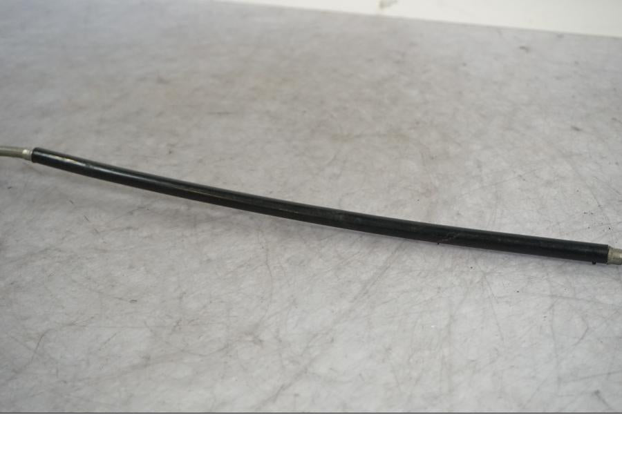 Vänster sida på Bromsslang från en KTM 690 Duke -2008 motorcykel.