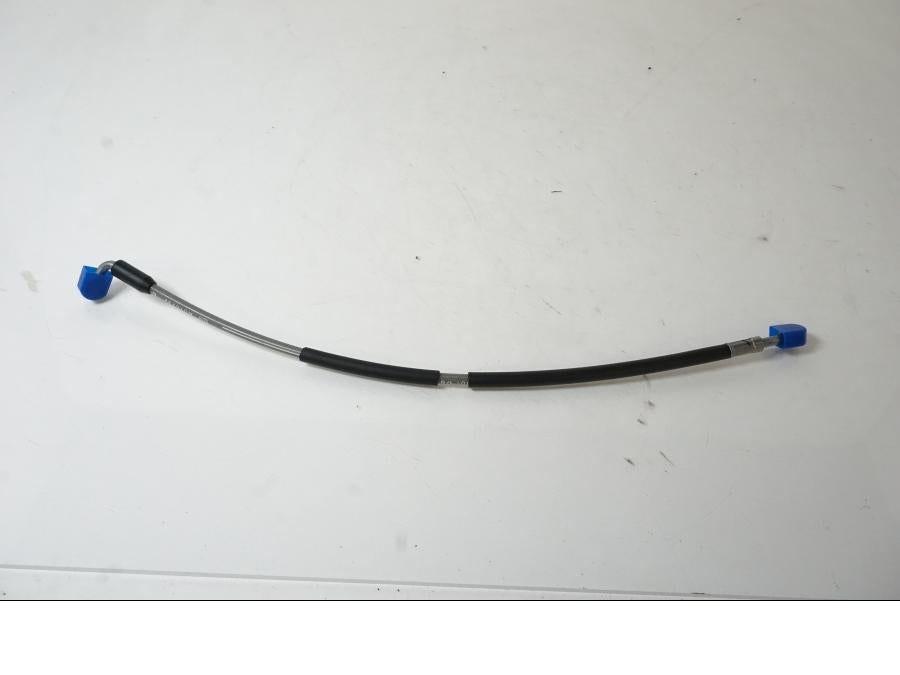 Framsidan på Bromsledning från en BMW S 1000 XR -2018 motorcykel.