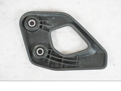 Baksidan på Fotpinnehälskydd från en BMW R 1250 GS -2019 motorcykel.