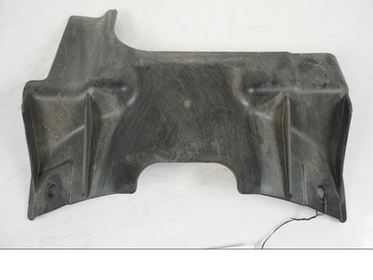 Baksidan på Undertail från en Suzuki VZR 1800 -2009 motorcykel.