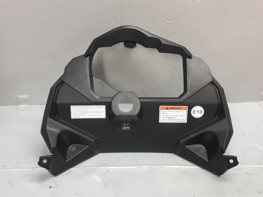 Framsidan på Toppkåpsinsida från en Suzuki DL 1000 -2018 motorcykel.