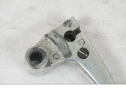 Höger sida på Kopplingsgrepp från en Triumph Daytona 955I -2000 motorcykel.