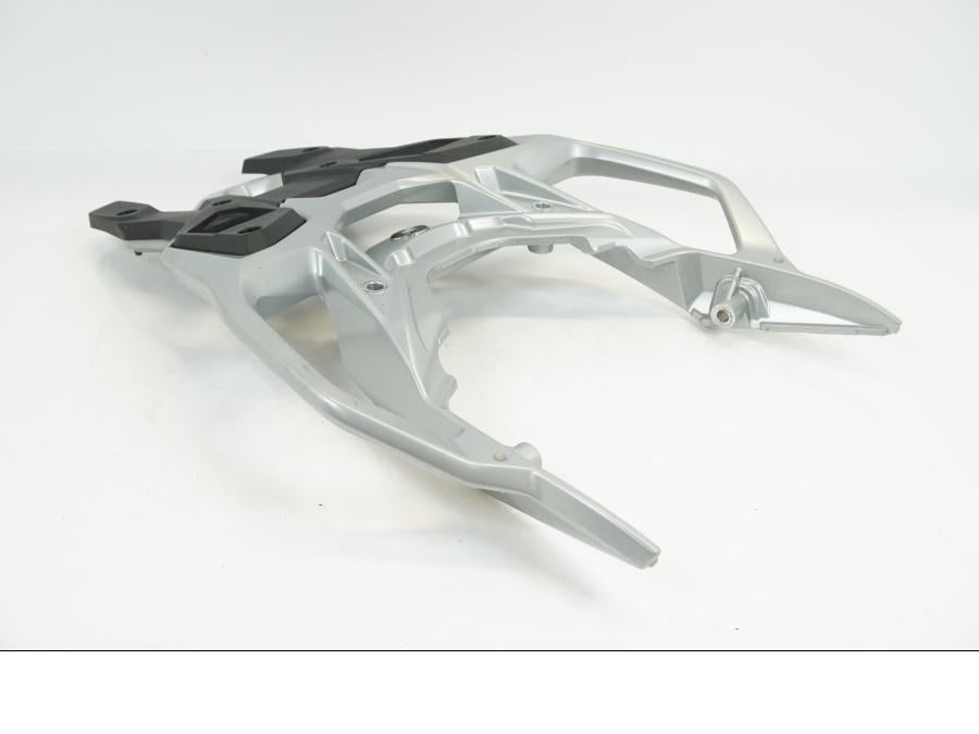 Framsidan på Passagerarhandtag från en BMW S 1000 XR -2019 motorcykel.