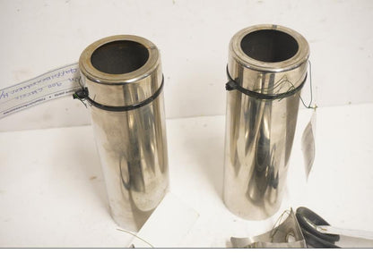 Höger sida på Gaffelbendekor från en Kawasaki VN 900 -2008 motorcykel.