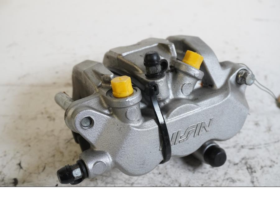 Framsidan på Bromsok från en Honda XL 1000 V -2008 motorcykel.