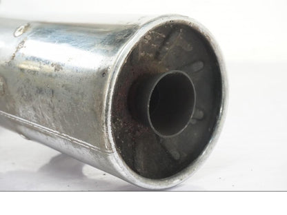 Baksidan på Avgassystem från en Suzuki GSX 550 EF -1985 motorcykel.