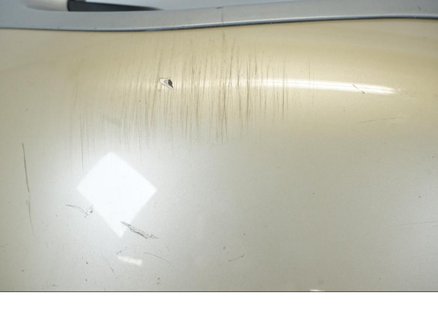 Höger sida på Sidoväska från en BMW K 1200 LT -2004 motorcykel.