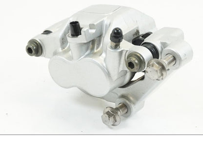 Baksidan på Bromsok från en Yamaha XVS 1100 -2001 motorcykel.