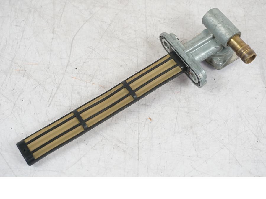 Framsidan på Bensinkran från en Suzuki GSX 1300 RX -1999 motorcykel.