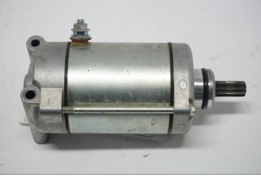 Framsidan på Startmotor från en Yamaha FZ1-SA -2007 motorcykel.