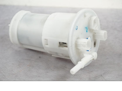 Höger sida på Bensinpump insprut från en Triumph Tiger 1200 -2018 motorcykel.