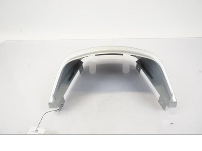 Snett nerifrån på Bakvinge från en BMW R 1150 RS -2003 motorcykel.