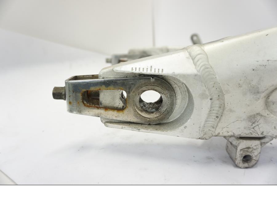 Extrabild1 på Sving från en Suzuki GSX-R 750 -1992 motorcykel.