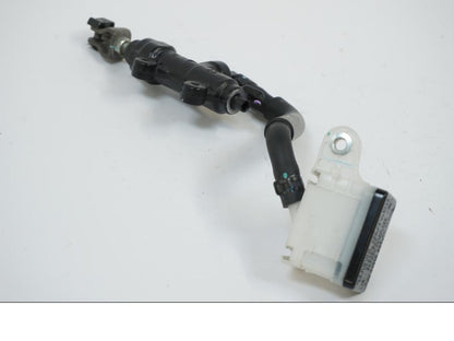 Höger sida på Bromshuvudcylinder från en Honda CB 650 R -2019 motorcykel.