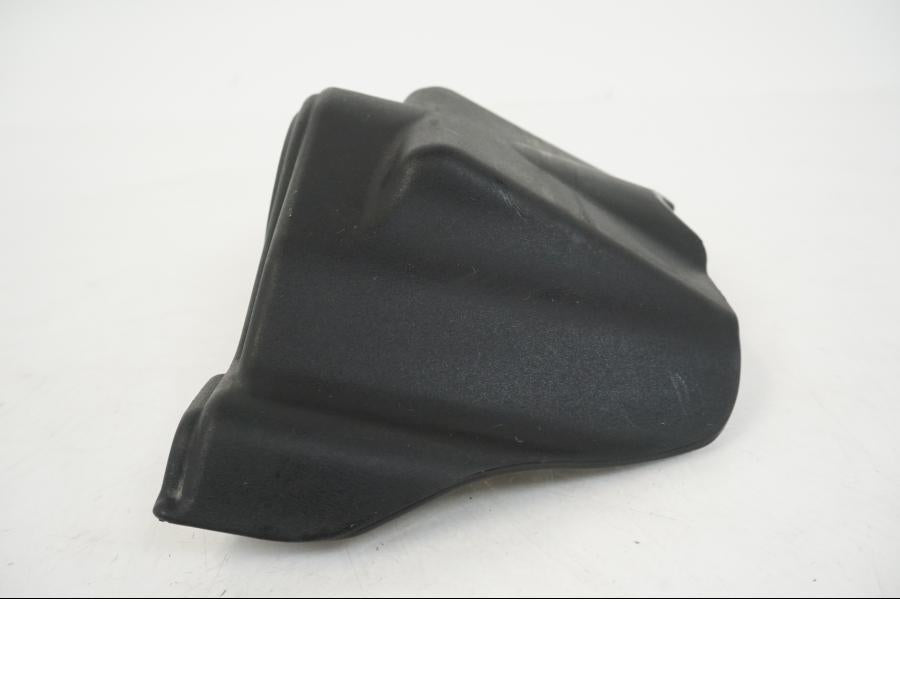 Vänster sida på Tändningslåskåpa från en AJP PR7 -2021 motorcykel.