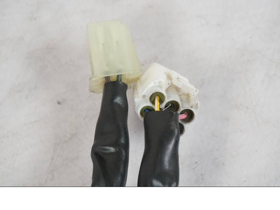 Extrabild2 på Styrelreglage från en Yamaha MT-09 -2020 motorcykel.