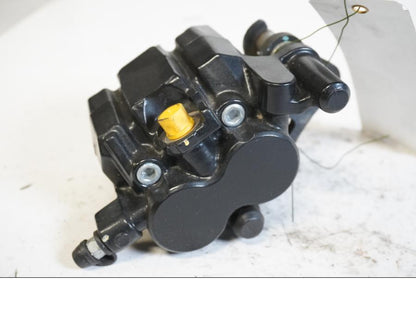 Framsidan på Bromsok från en Kawasaki Ninja 300 -2013 motorcykel.