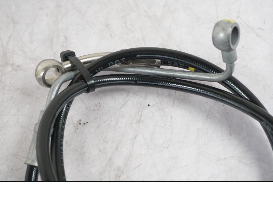 Baksidan på Bromsledning från en Ducati Multistrada V4 -2024 motorcykel.