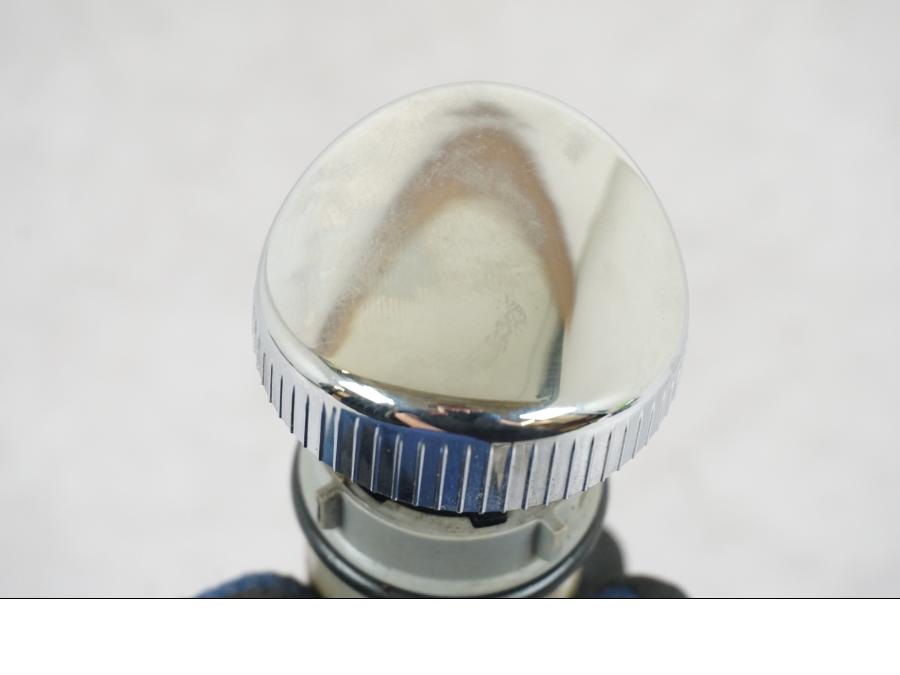 Snett uppifrån på Oljelock från en H-D Sportster 883 XL -2007 motorcykel.