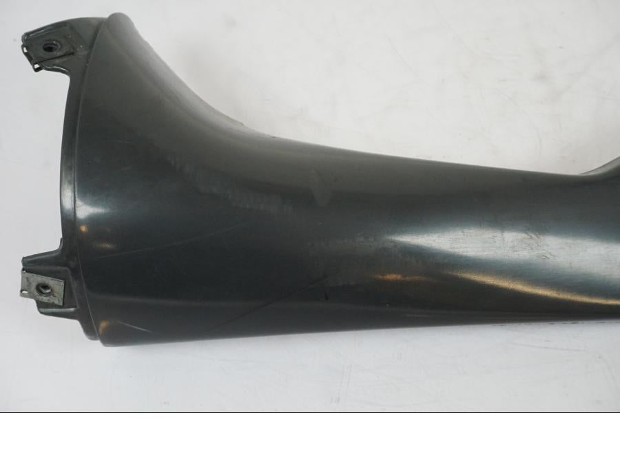 Höger sida på Sidopanel från en Aprilia RS 125 -2000 motorcykel.