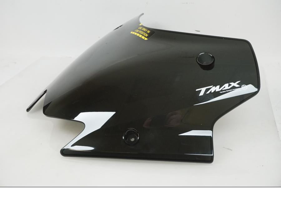 Höger sida på Vindruta från en Yamaha T-MAX -2017 motorcykel.