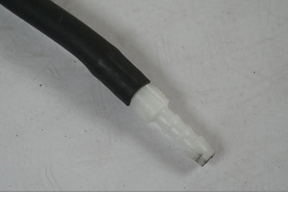 Snett uppifrån på Fuel Evap System från en KTM 1290 Super Duke R -2018 motorcykel.