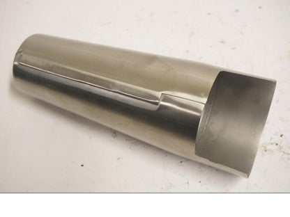 Framsidan på Gaffeldekorrör från en Yamaha XV 1600 -2002 motorcykel.