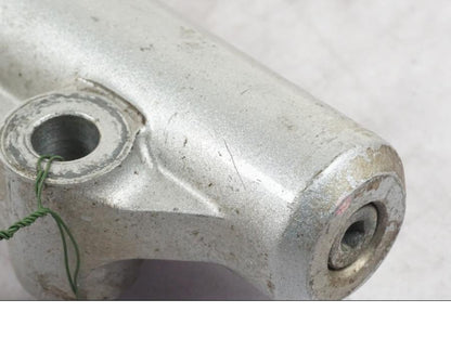 Höger sida på Gaffelben från en Honda ANF 125 -2009 motorcykel.