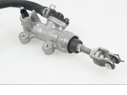 Baksidan på Bromshuvudcylinder från en Suzuki GSX-R 1000 -2007 motorcykel.