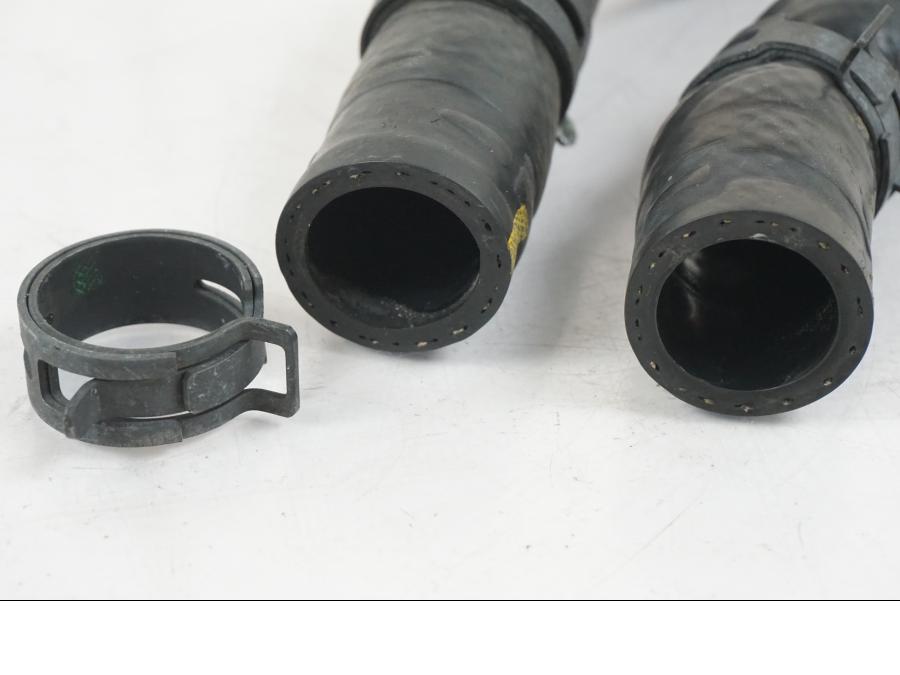 Höger sida på Vattenkyl Slang Set från en Yamaha MT-07 -2019 motorcykel.