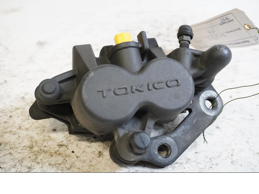 Framsidan på Bromsok från en Suzuki SV 650 -2002 motorcykel.