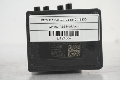 Extrabild2 på ABS Modulator från en BMW R 1250 GS -2021 motorcykel.