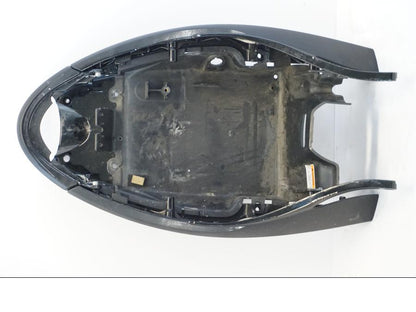 Höger sida på Bakram från en Buell XB9S -2003 motorcykel.