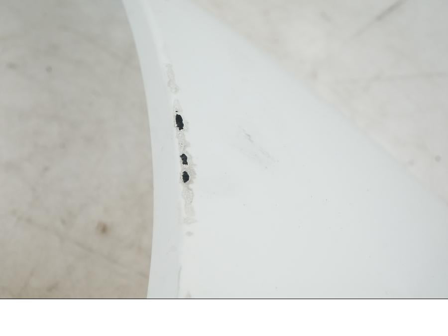 Snett uppifrån på Sidkåpa från en Triumph Speed Triple -2021 motorcykel.