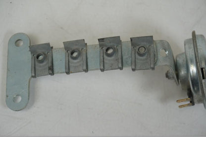 Baksidan på Signalhorn / Tuta från en AJP PR7 -2021 motorcykel.