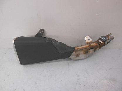 Framsidan på Ljuddämpare från en Kawasaki Z 800 -2016 motorcykel.