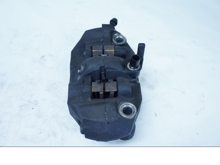 Framsidan på Bromsok från en Suzuki GSX-R 1000 -2008 motorcykel.