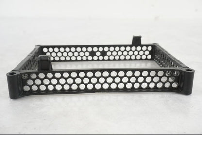 Baksidan på Luftfilterkåpa från en BMW R 1250 GS -2021 motorcykel.