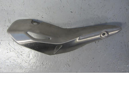 Framsidan på Värmeskydd från en Kawasaki Z 900 -2017 motorcykel.