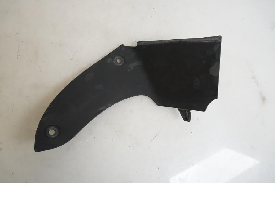 Framsidan på Instrumentpanelkåpa från en BMW K 1200 S -2007 motorcykel.