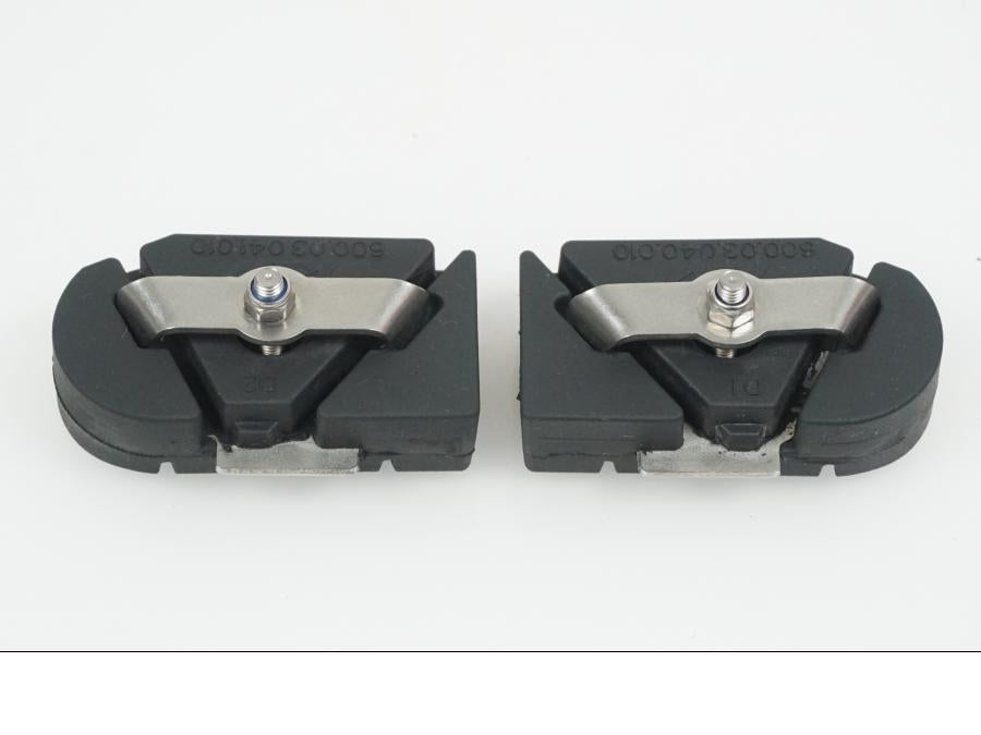 Höger sida på Fotpinne från en KTM 790 Adventure -2019 motorcykel.