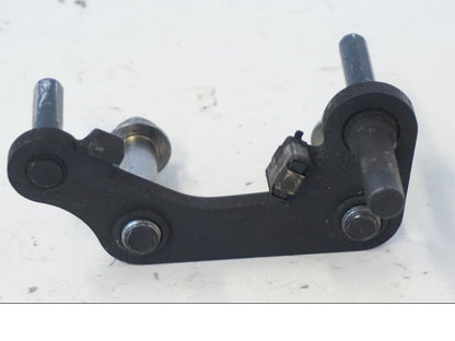 Extrabild1 på Bromsoksfäste från en Kawasaki ER-6N -2012 motorcykel.