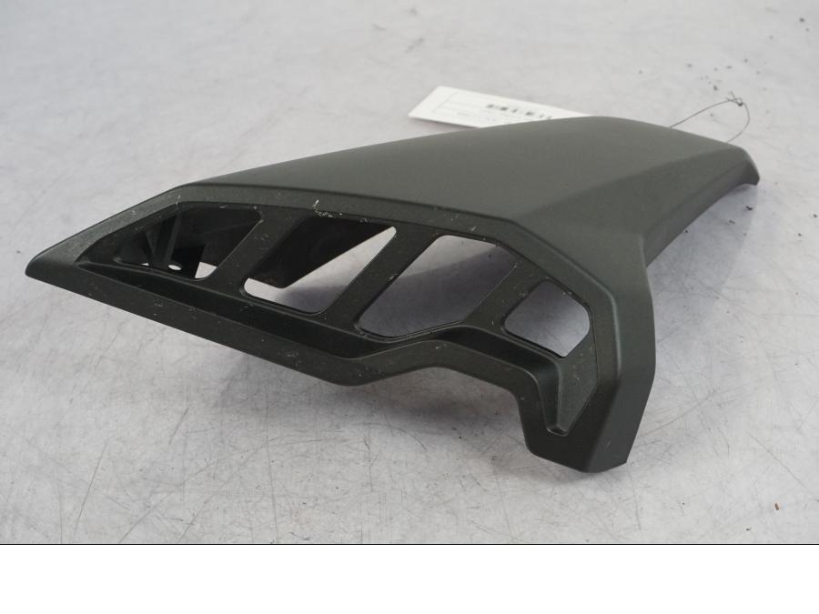 Höger sida på Sidkåpa från en Yamaha MT-09 SP -2018 motorcykel.